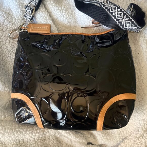 Vintage Coach Peyton Black Patent-Leather Shoulder Bag Tan Leather Trim - Picture 6 of 12